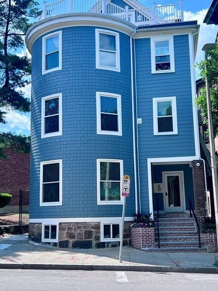 Building Photo - 75 Humboldt Ave