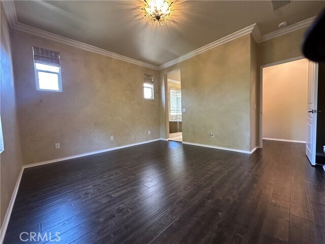 Building Photo - 351 Tall Oak