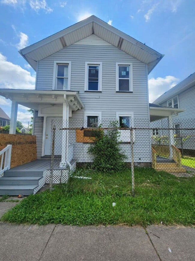 Primary Photo - 326 Scio St
