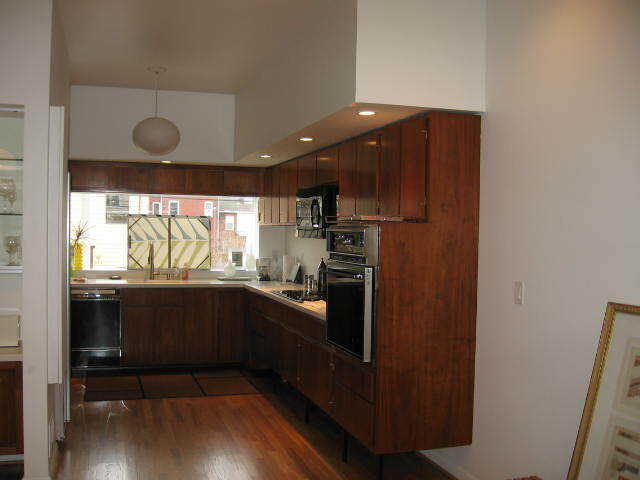 Building Photo - 372 Lehigh Ave