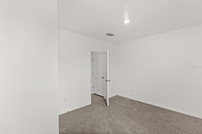 Building Photo - 33301 Darley Dl Trl