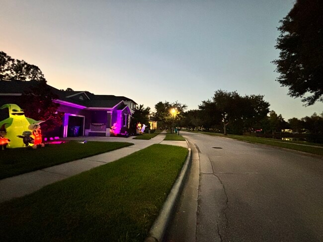 Building Photo - 9635 Fenrose Terrace