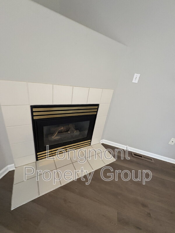 Building Photo - 51 21st Ave