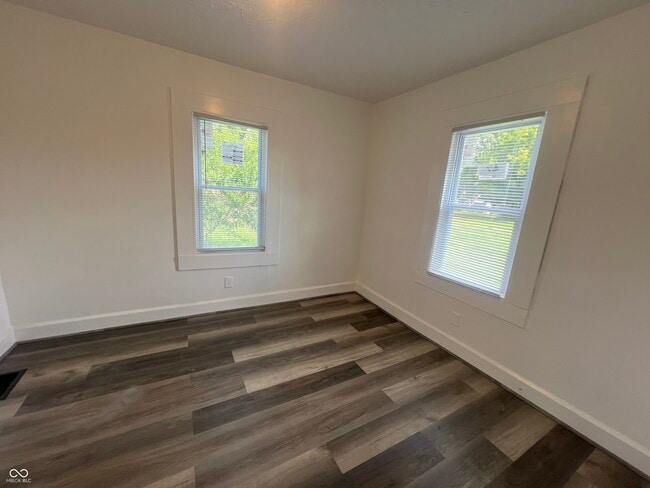 Building Photo - 928 Udell St