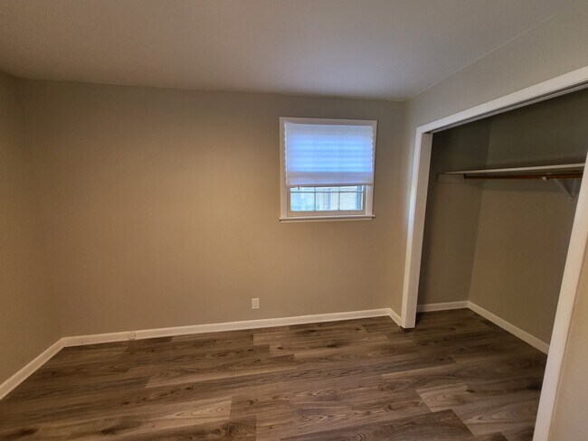 Building Photo - 4028 Plantation Dr