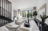 Building Photo - 92 SW 28th Rd