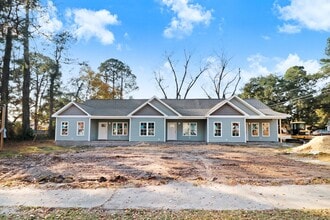 Building Photo - 111 N Mill St