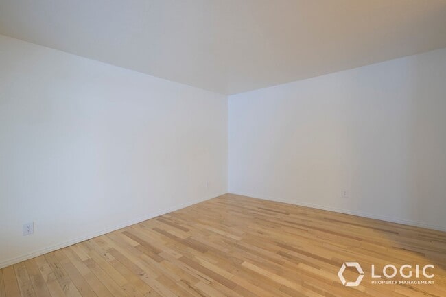 Building Photo - Spacious Home in Tooele!