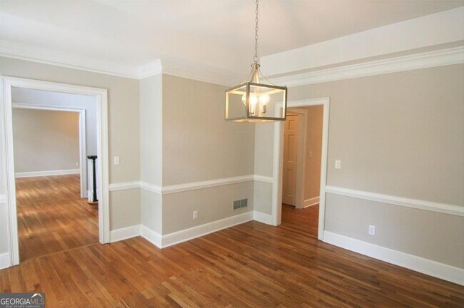 Building Photo - 3505 Sherborne Chase