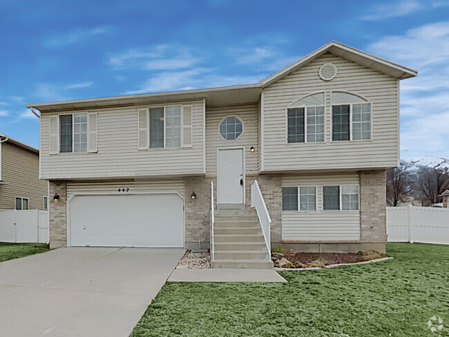 Building Photo - 447 S 1250 E