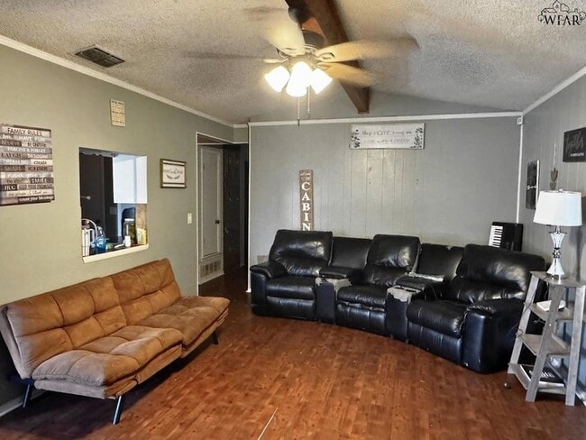 Building Photo - 2316 Perrin Dr
