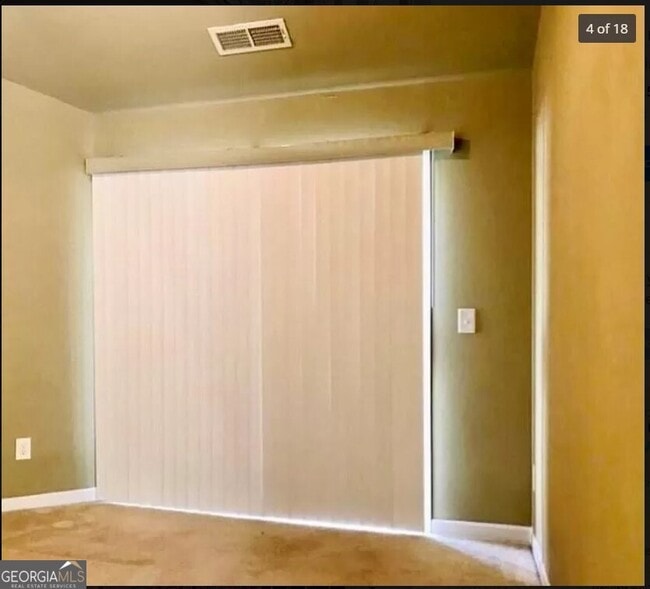 Building Photo - 2145 Highland Gate Dr