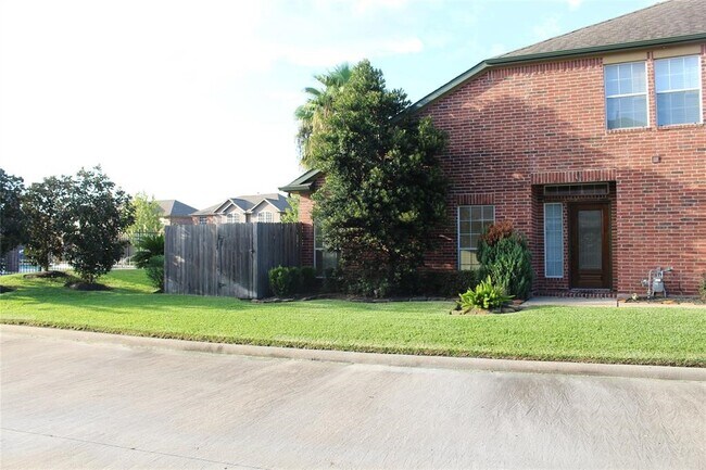 Building Photo - 8903 Keymill Dr