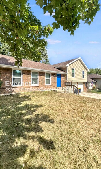 Primary Photo - 7408 NW 78th St