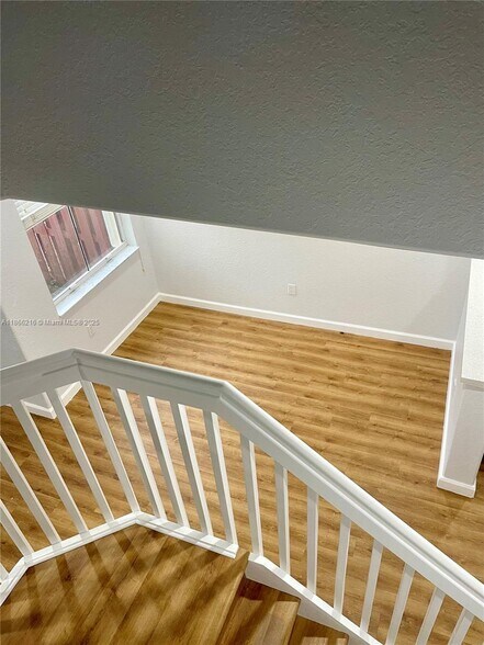 Building Photo - 3840 SW 169th Ter