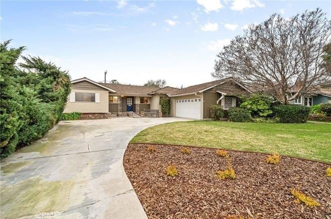 Building Photo - 549 California Dr