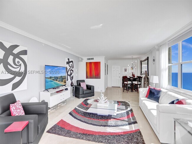 Building Photo - 2501 S Ocean Dr