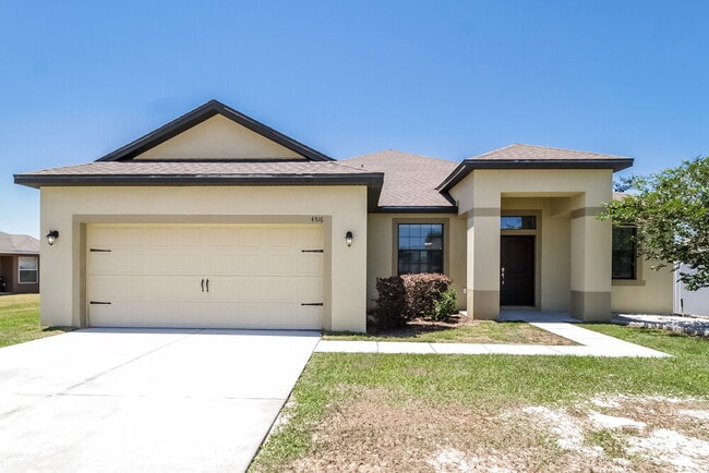 Primary Photo - 4516 Manica Dr