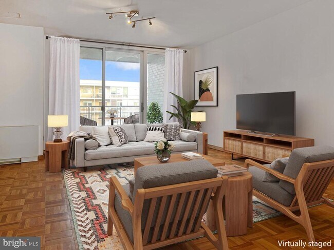 Building Photo - 2475 Virginia Ave NW