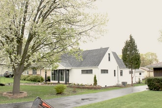 Building Photo - 4008 N Lincoln St