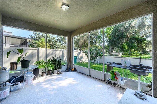 Building Photo - 2775 Red Horse Dr
