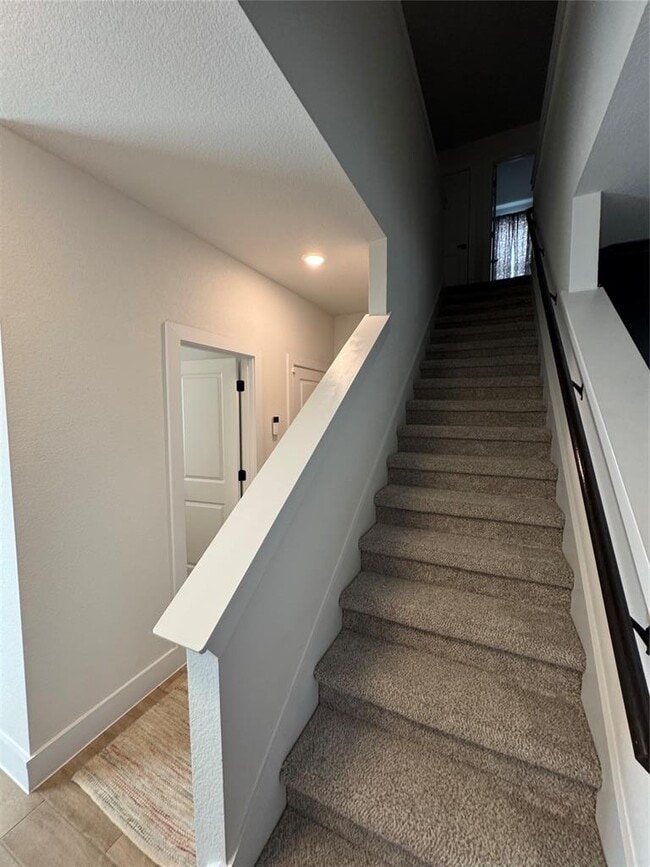 Building Photo - 8500 Cumbrae Ln