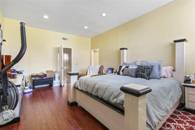 Building Photo - 4655 Natick Ave