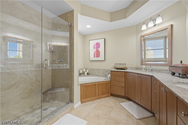 Building Photo - 7040 Pelican Bay Blvd