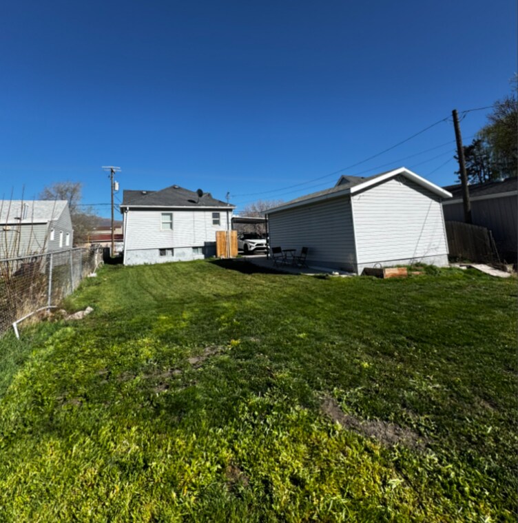 Building Photo - 2148 S 400 E