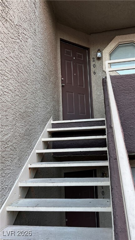 Building Photo - 5016 S Rainbow Blvd