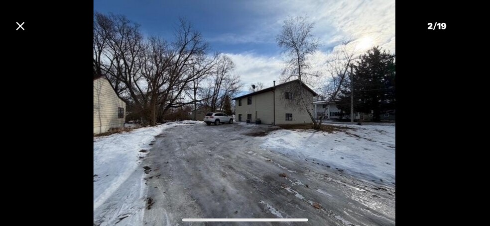 Building Photo - 216 S Franklin Ave