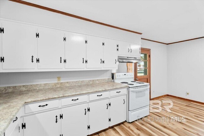 Building Photo - 101 Stover Dr