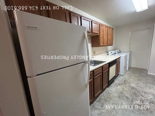 Building Photo - 409-B Kerry Lane-