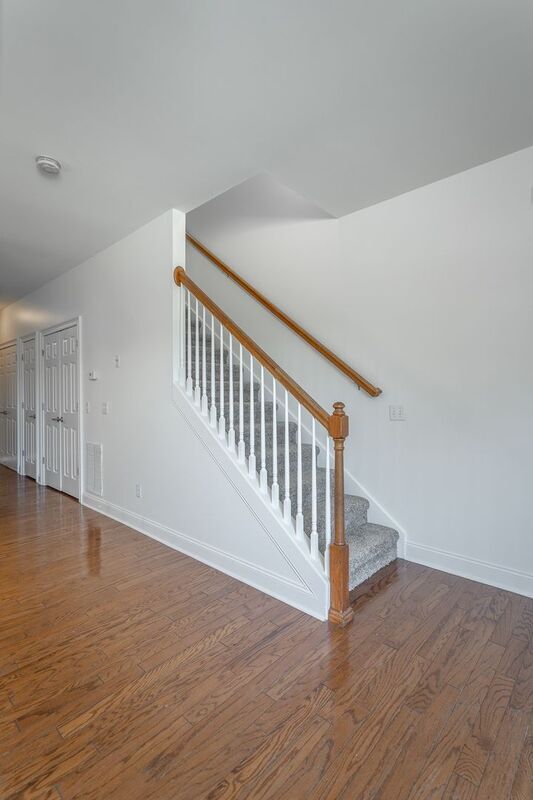 Building Photo - 7500 Noah Reid Rd