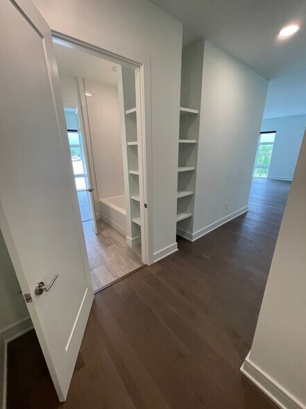 Hall - 1125 10th Ave N