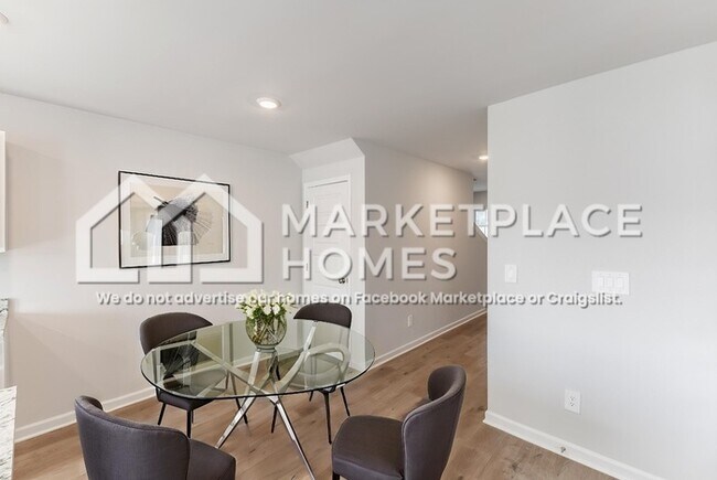 Building Photo - 4127 Hudson Ct SW