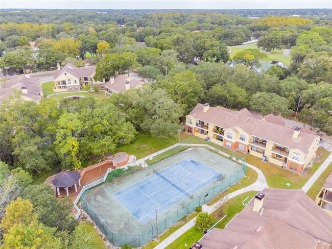 Building Photo - 8742 Mallard Reserve Dr