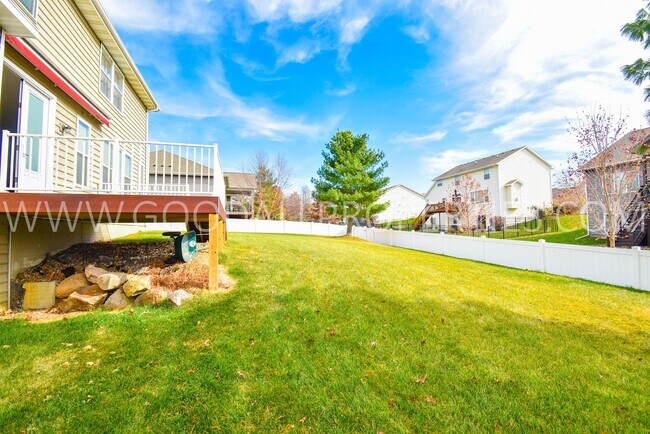 Building Photo - 4 Bedroom 4 Bath Executive Home in West Des Moines with a fenced in yard and a 3-car garage