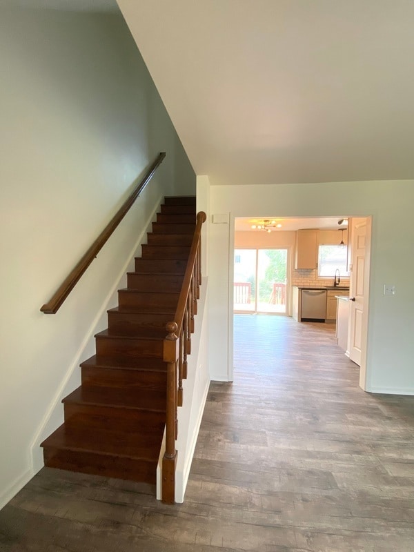 Building Photo - 40 Pheasant Ln