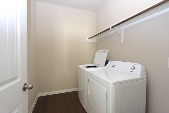 Building Photo - 24527 Lorenzo Glaze Trail