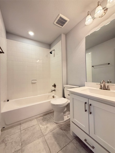 Building Photo - 11818 Antler Dr