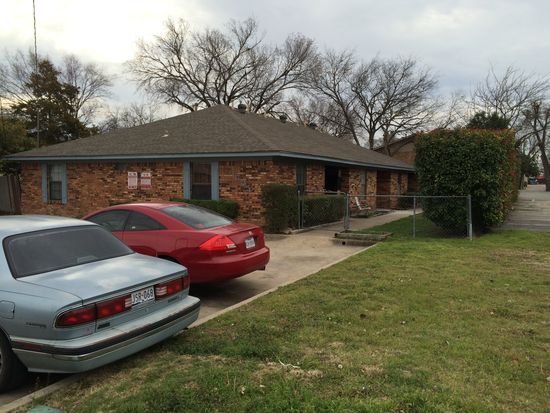 Building Photo - 1604 15th Pl