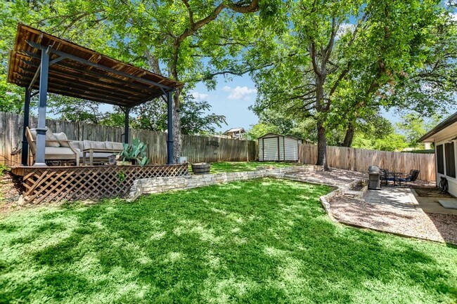 Building Photo - 6508 Sunnysky Way