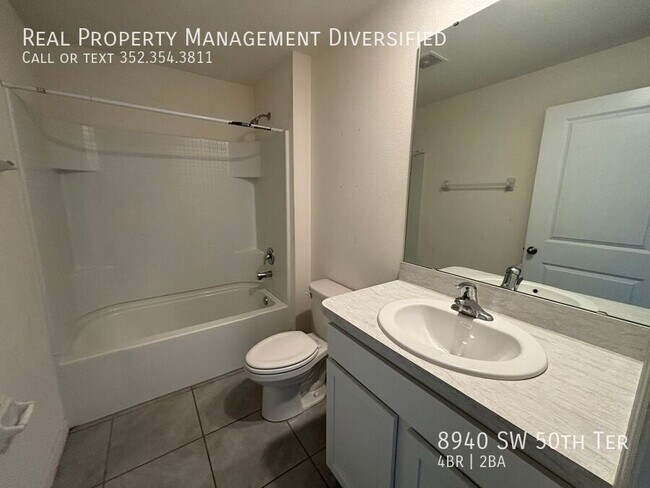 Building Photo - 8940 SW 50th Ter