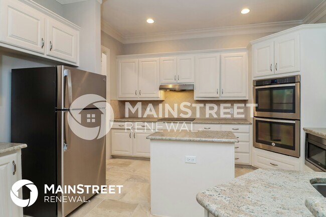 Building Photo - 8861 Creek Run Rd