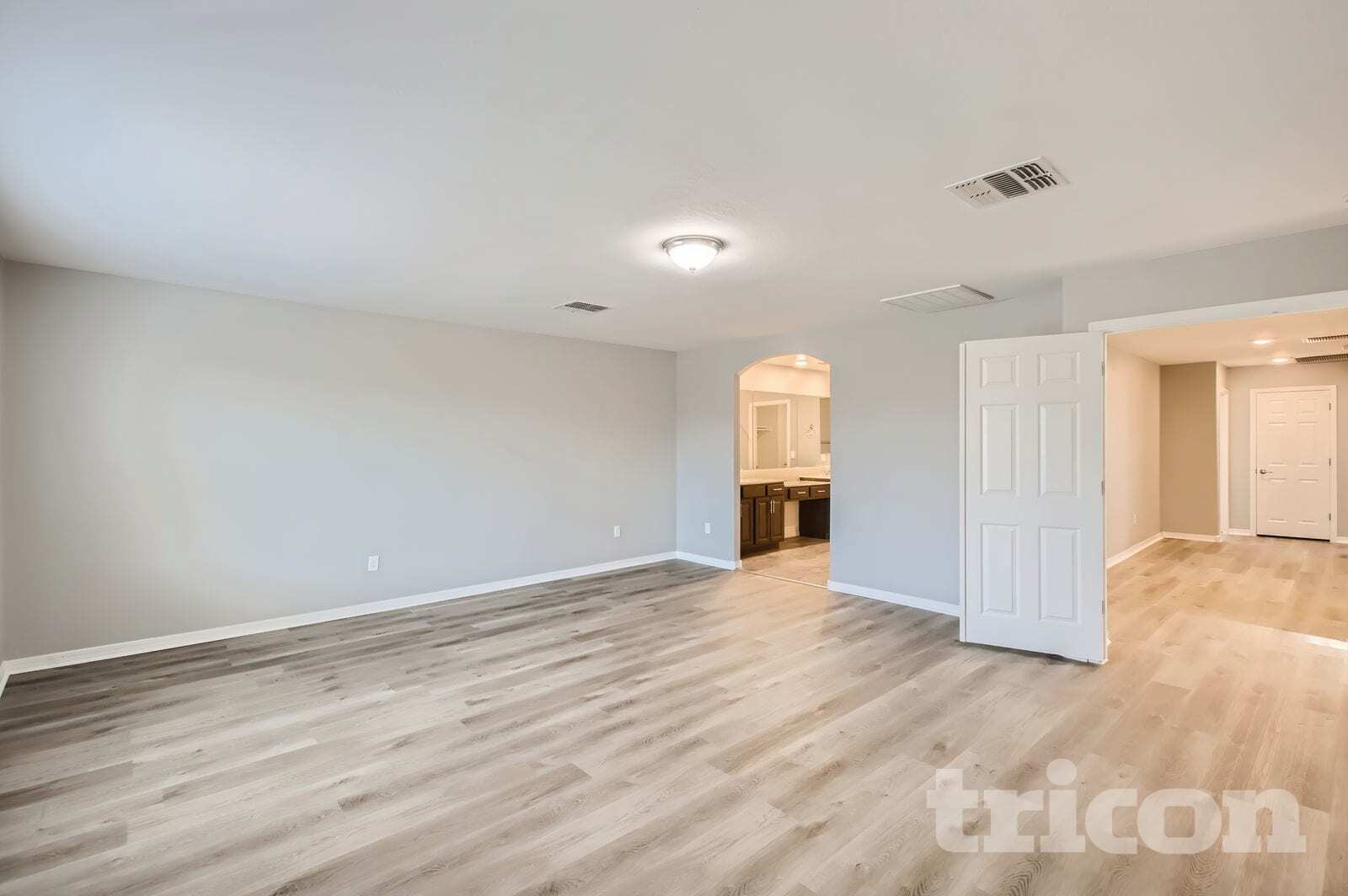 Building Photo - 12042 W Fillmore St