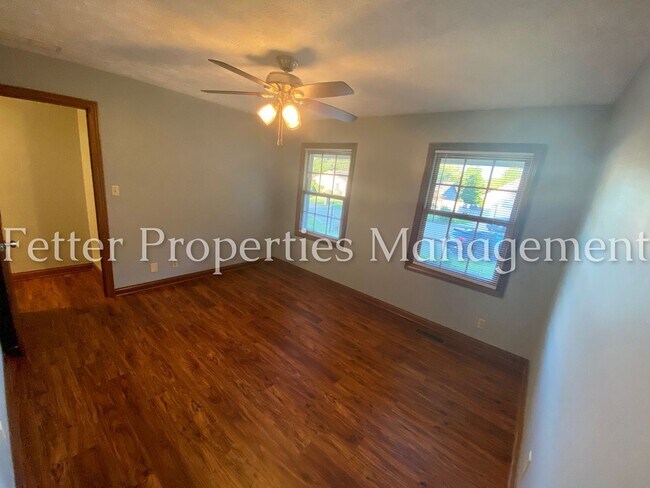 Building Photo - Beautiful 3 Bedroom Northside Home!