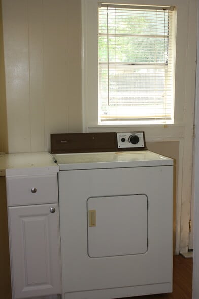 Building Photo - 2513 20th St