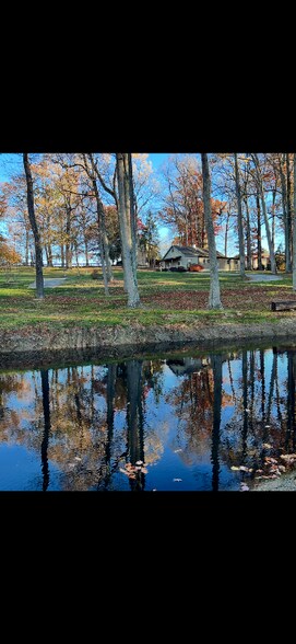 Building Photo - 42085 Sweet Spring Ln