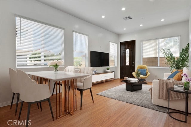 Primary Photo - 320 S Lincoln Ave